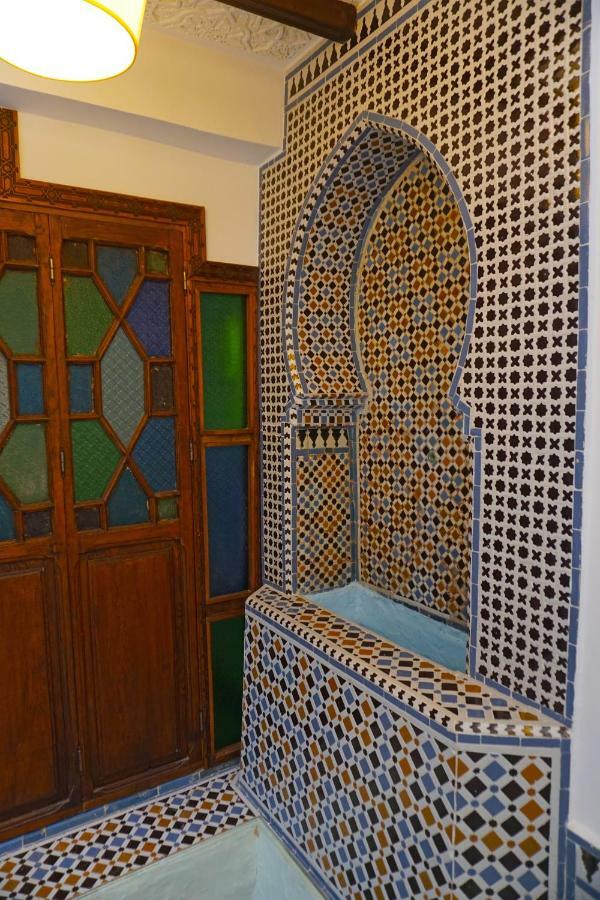 Dar Fama Bed and Breakfast Tétouan Exteriör bild